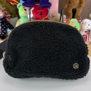 💥LULULEMON - DE522